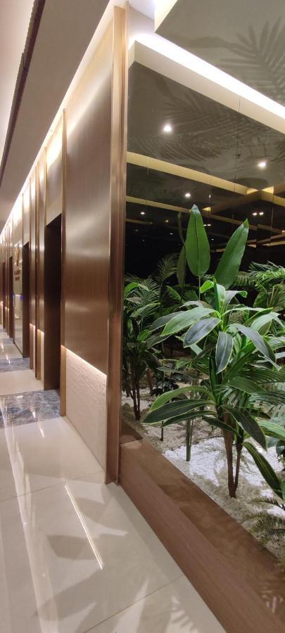 Diamond Apartment 158- Luxury In スコピエ エクステリア 写真